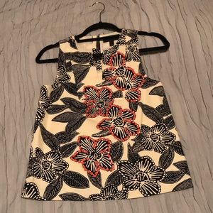 Jcrew top on black and white floral pattern